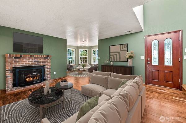 4048 Oxford LOOP SE, Lacey, WA 98503