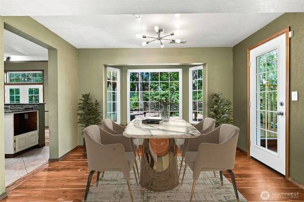 4048 Oxford LOOP SE, Lacey, WA 98503