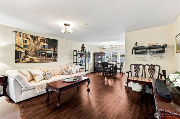1825 Johnson AVE, Dupont, WA 98327
