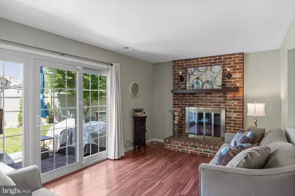 53 FULMAR DR, Voorhees, NJ 08043