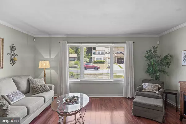 53 FULMAR DR, Voorhees, NJ 08043