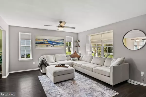 12 MADISON AVE, Berlin, NJ 08009