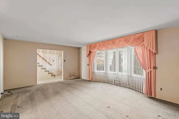 313 ROYAL OAK AVE, Cherry Hill, NJ 08002