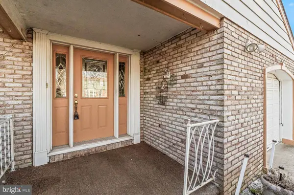 313 ROYAL OAK AVE, Cherry Hill, NJ 08002