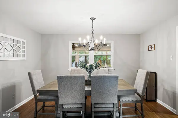 6 ONIONTOWN RD, Medford, NJ 08055