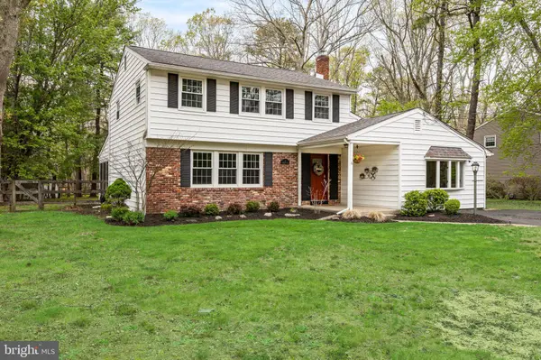 6 ONIONTOWN RD, Medford, NJ 08055