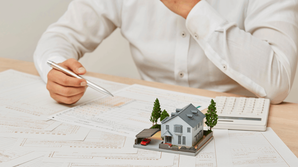 How to Choose the Right Phoenix Real Estate Agent When Buying or Selling a Home