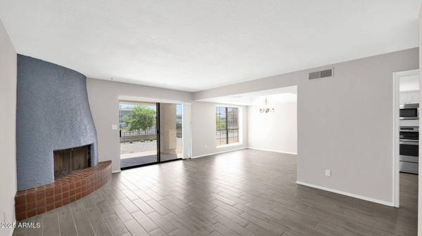 8301 N 21ST Drive #F103, Phoenix, AZ 85021