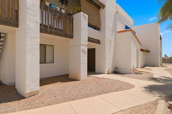 2201 W UNION HILLS Drive #123, Phoenix, AZ 85027