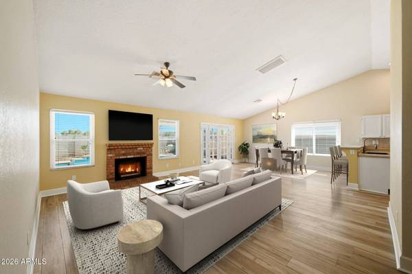 902 W SEQUOIA Drive, Phoenix, AZ 85027