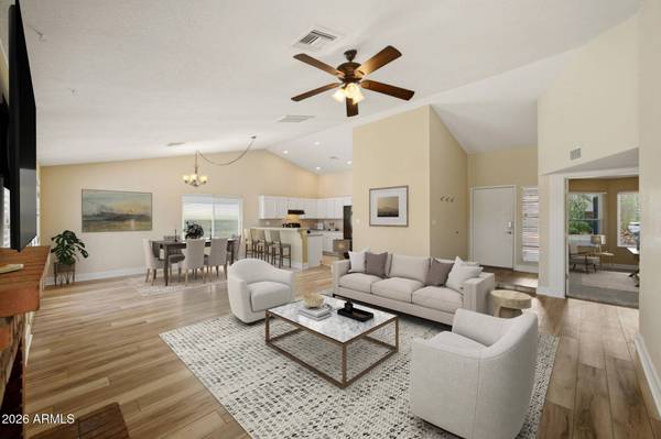 902 W SEQUOIA Drive, Phoenix, AZ 85027