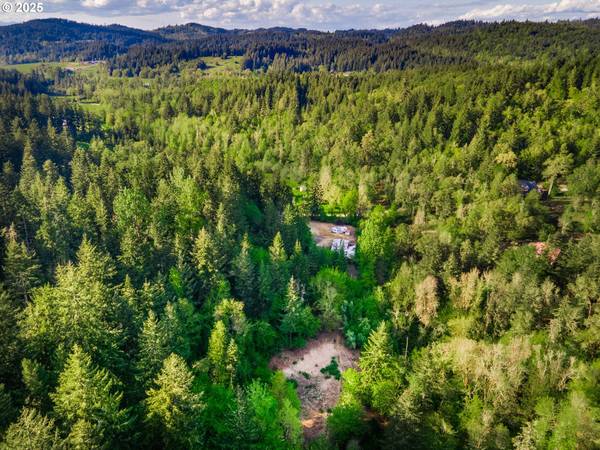 30606 BUTTERFLY LN, Eugene, OR 97405