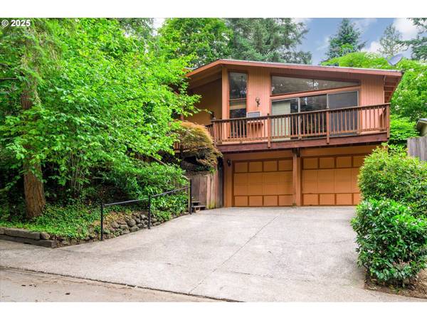 761 FOOTHILL DR, Eugene, OR 97405