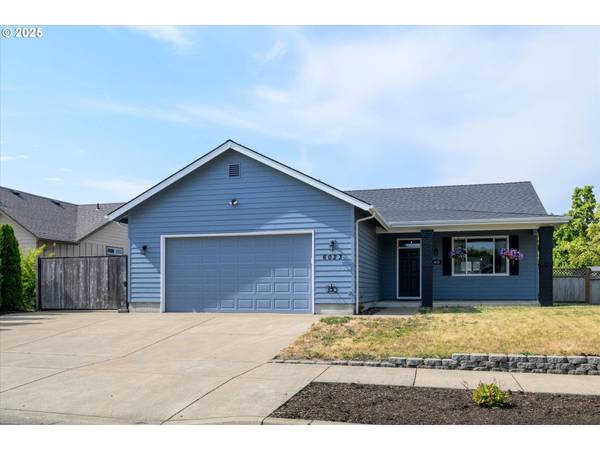 6023 MONDAVI LN, Eugene, OR 97402