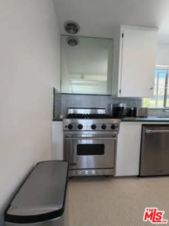 25119 Malibu Rd, Malibu, CA 90265