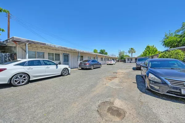 2730 Connie DR, Sacramento, CA 95815