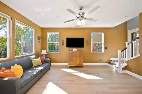 845 Zinc CT, West Sacramento, CA 95691