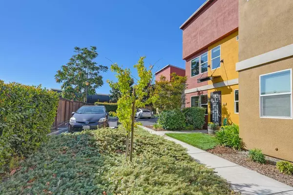 845 Zinc CT, West Sacramento, CA 95691