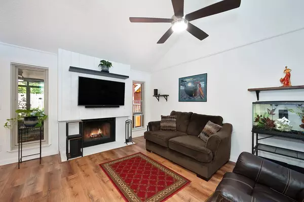 2616 Independence AVE, West Sacramento, CA 95691