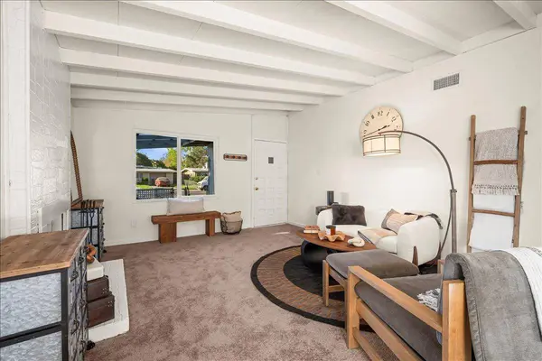 1020 Cummins WAY, West Sacramento, CA 95605