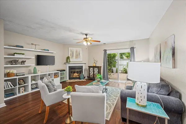2930 Driftwood PL #82, Stockton, CA 95219