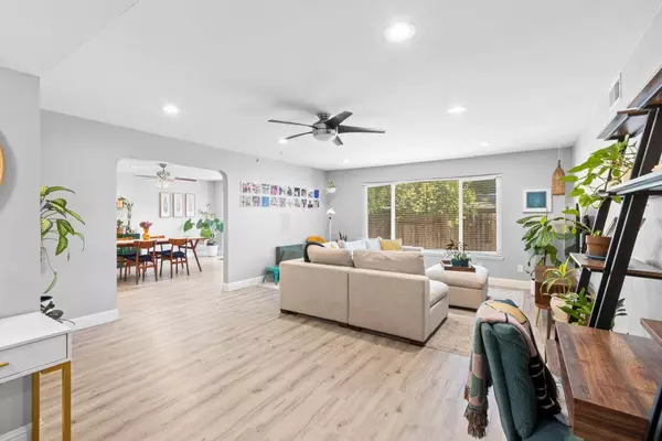 3524 Pope AVE, Sacramento, CA 95821