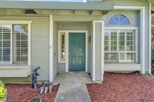 9266 Thoroughbred WAY, Elk Grove, CA 95624