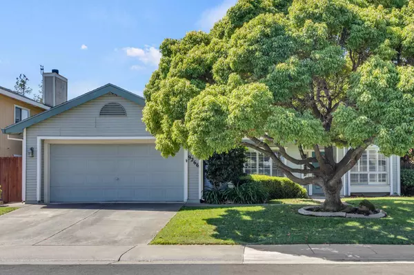 9266 Thoroughbred WAY, Elk Grove, CA 95624