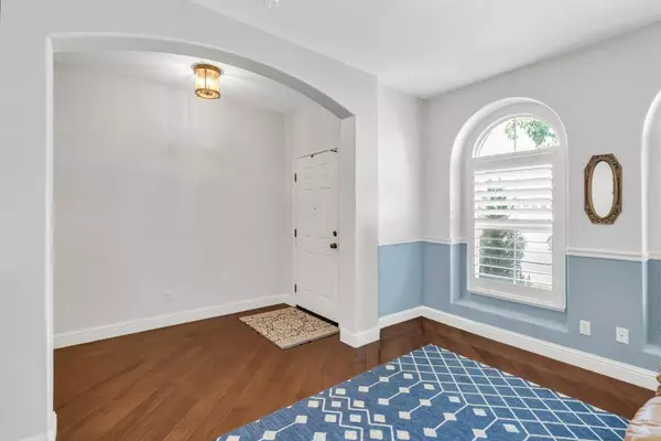 341 Mahonia CIR, Sacramento, CA 95835