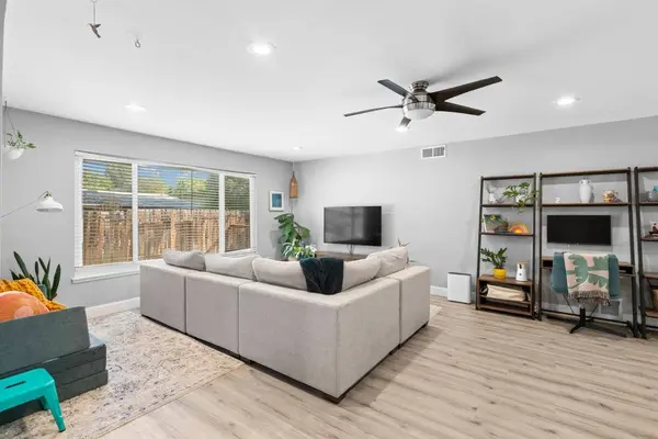 3524 Pope AVE, Sacramento, CA 95821