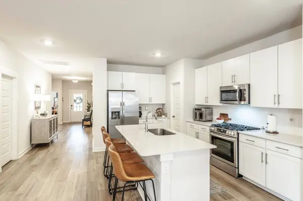 357 Euclid Dr, White House, TN 37188