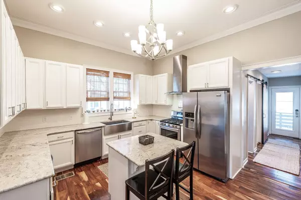 108 High St, Portland, TN 37148