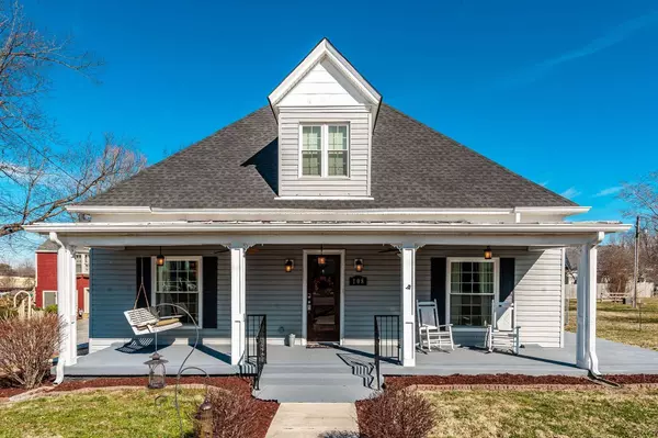 108 High St, Portland, TN 37148