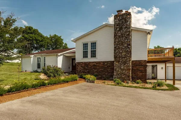 710 Shute Ln, Hendersonville, TN 37075