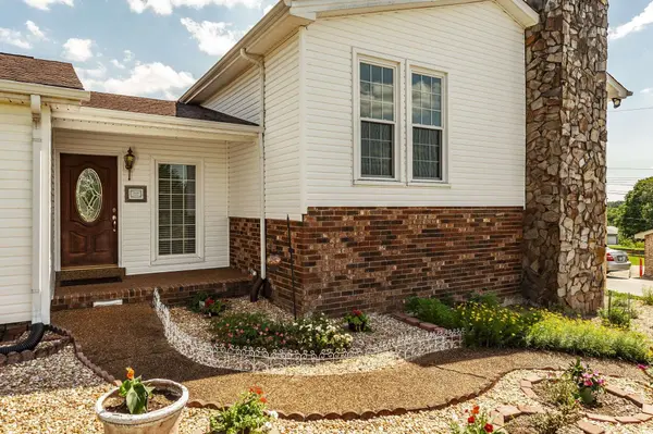 710 Shute Ln, Hendersonville, TN 37075