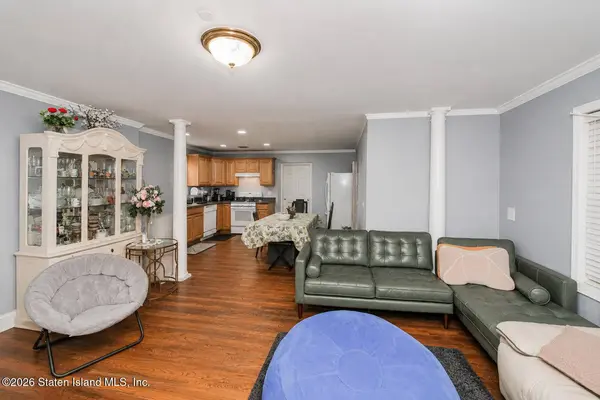 551 Van Duzer ST, Staten Island, NY 10304