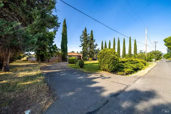 5202 Poplar RD, Vacaville, CA 95687