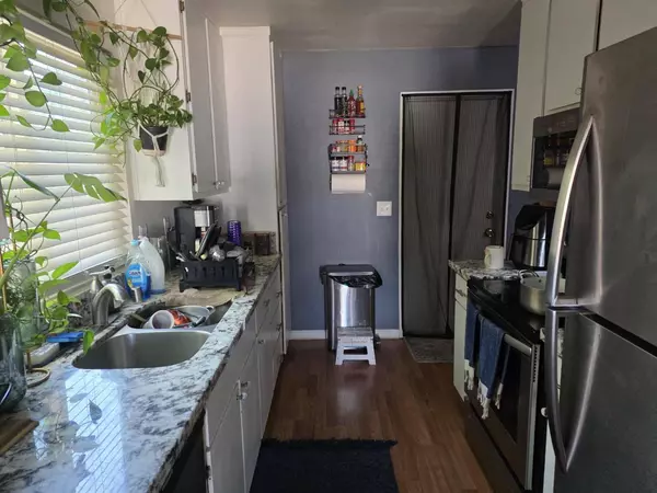 7483 53rd AVE, Sacramento, CA 95828