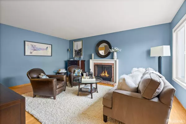 204 Panorama DR, San Francisco, CA 94131