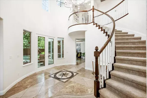 8631 French Creek CT, Roseville, CA 95747