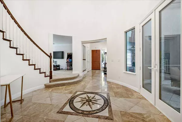 8631 French Creek CT, Roseville, CA 95747