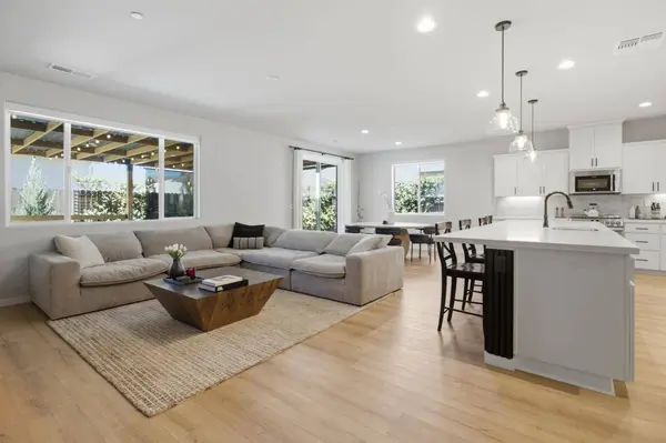 792 cross creek, Lincoln, CA 95648