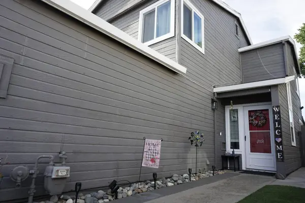 322 Hemphill WAY, Roseville, CA 95678
