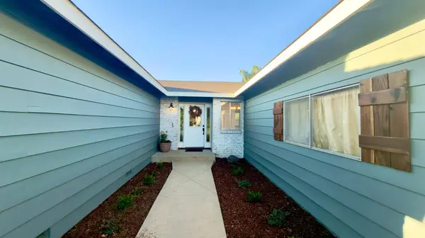 1901 Merritt ST, Turlock, CA 95380