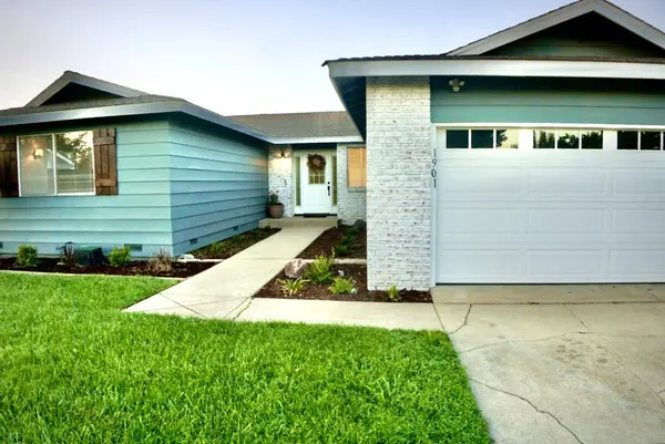 1901 Merritt ST, Turlock, CA 95380