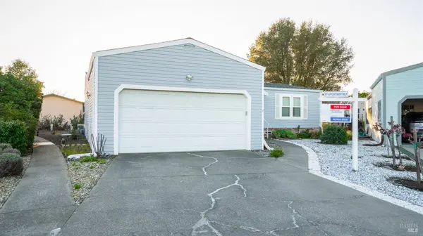 212 Julie PL, Napa, CA 94558