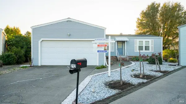 212 Julie PL, Napa, CA 94558