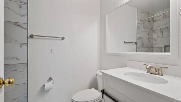 451 Lighthouse DR, Vallejo, CA 94590