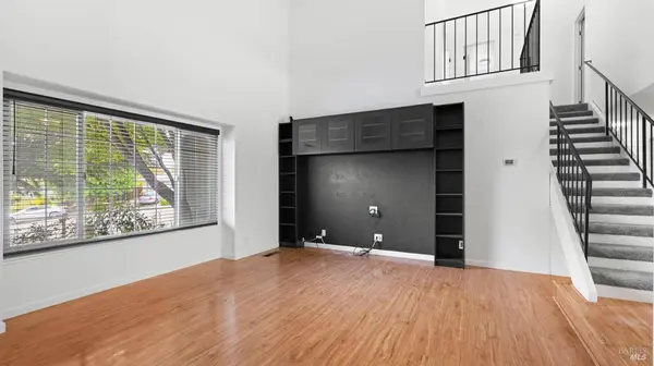 1794 Ellie CT, Benicia, CA 94510