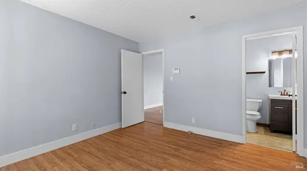 355 Parkview TER, Vallejo, CA 94589